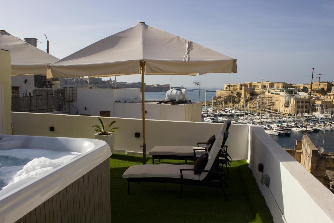 דירות Bebirgu Palazzino Luxury 2 Jacuzzi To Share מראה חיצוני תמונה